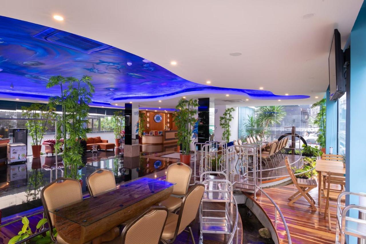 Marlin Hotel Surat Thani Extérieur photo