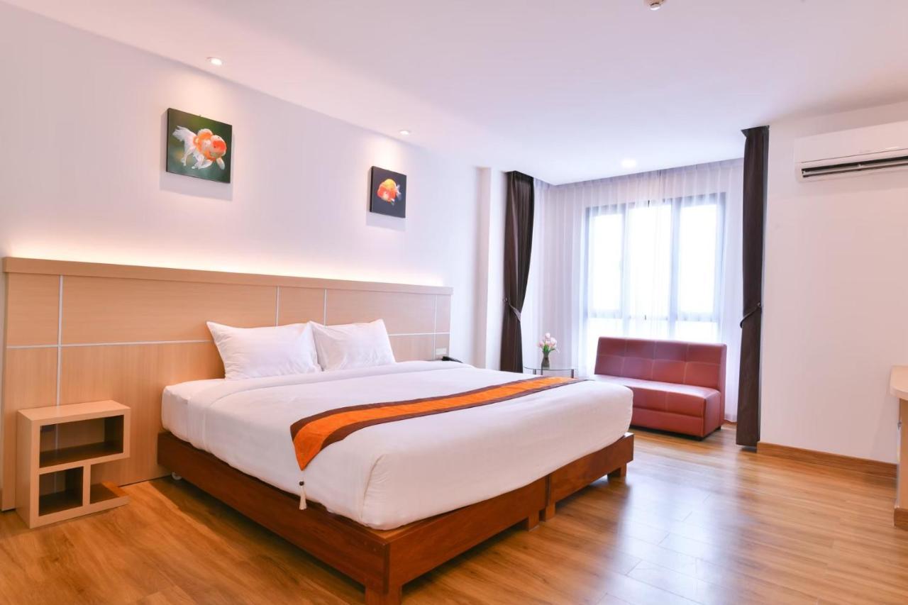 Marlin Hotel Surat Thani Extérieur photo