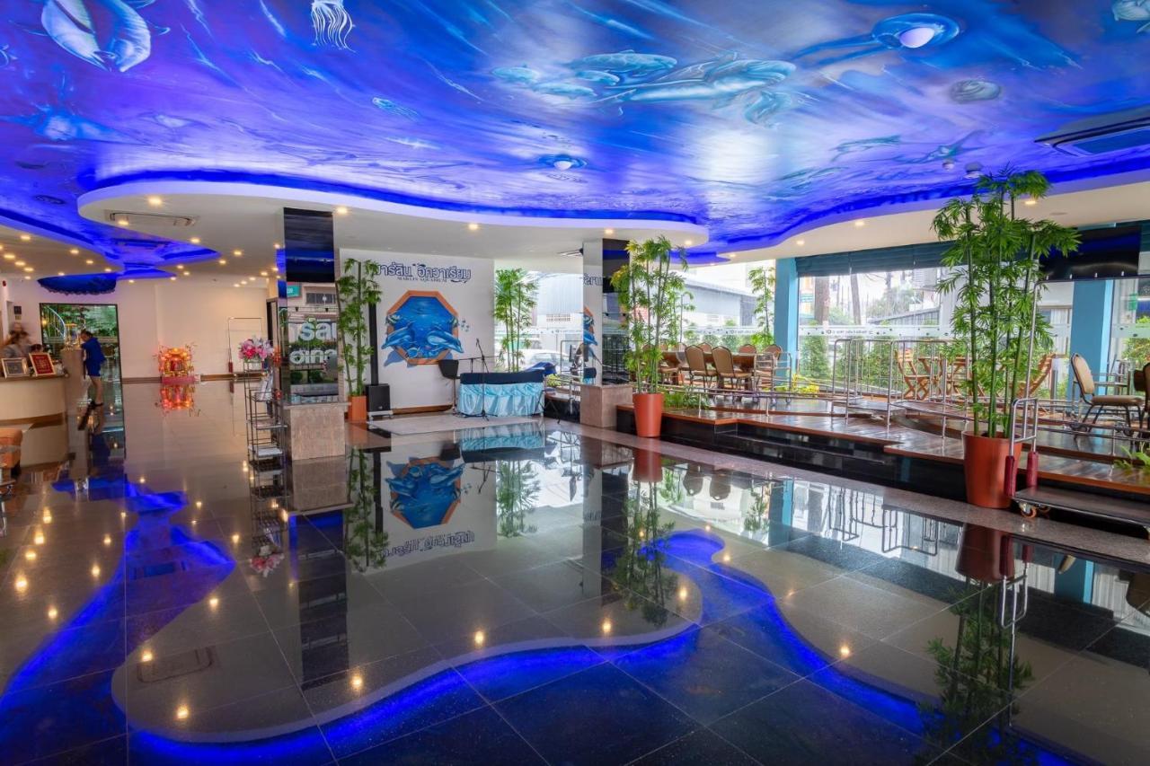 Marlin Hotel Surat Thani Extérieur photo