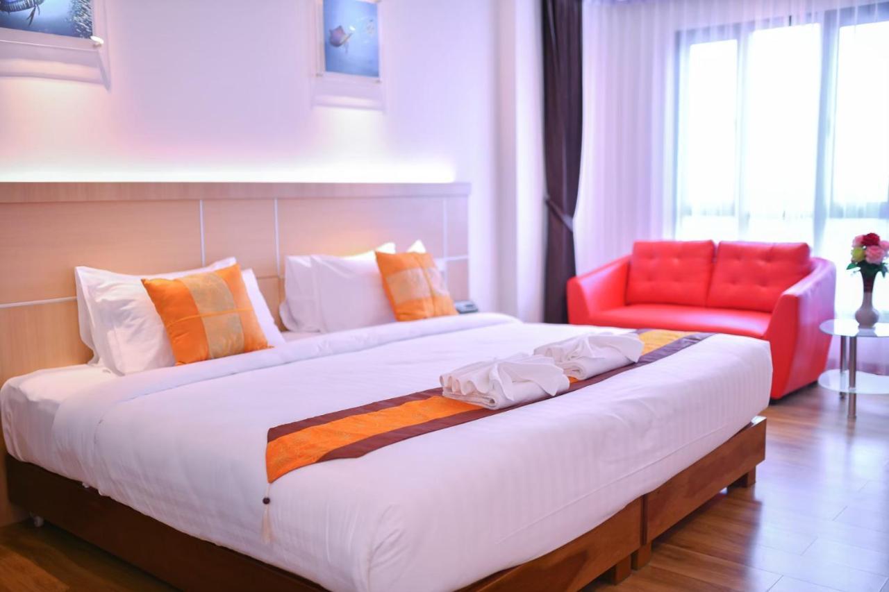 Marlin Hotel Surat Thani Extérieur photo